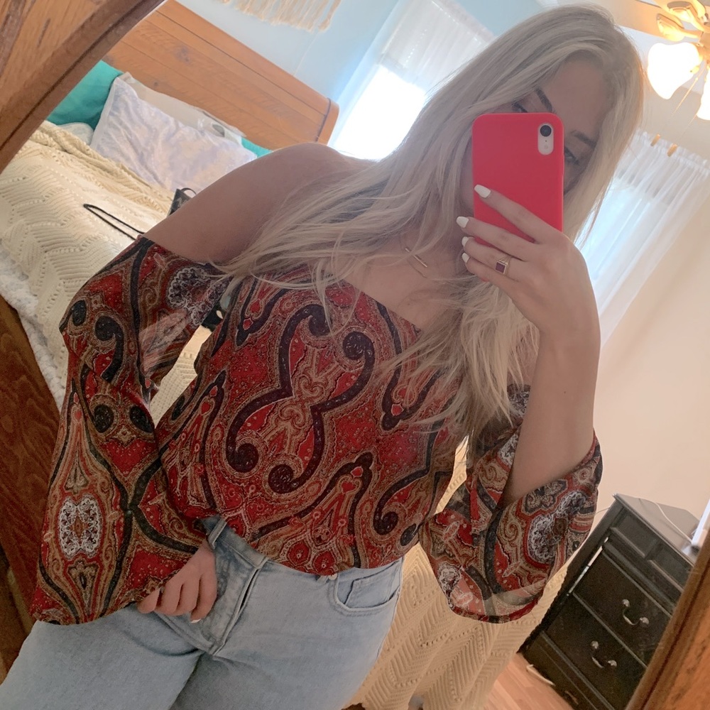 Bell Sleeve Top